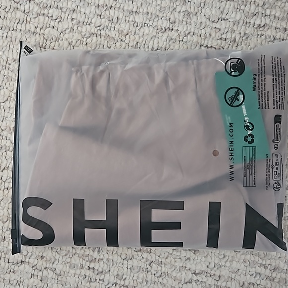 SHEIN EZwear Drawstring Waist Wide Leg Pants - Picture 5 of 5